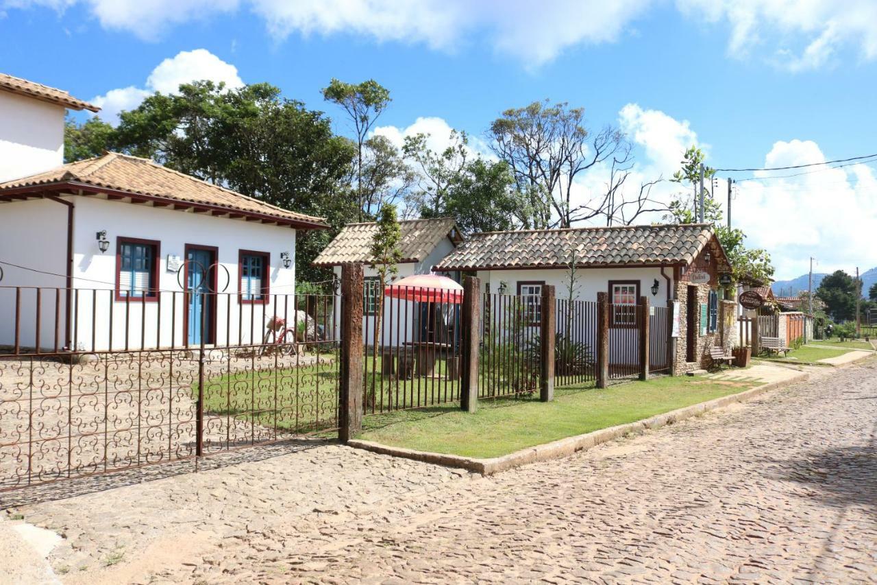 Chale Classico Lavras Novas Bagian luar foto